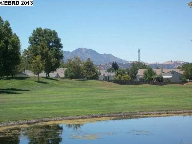 75 Apple Hill Dr, Brentwood, California 94513-5905