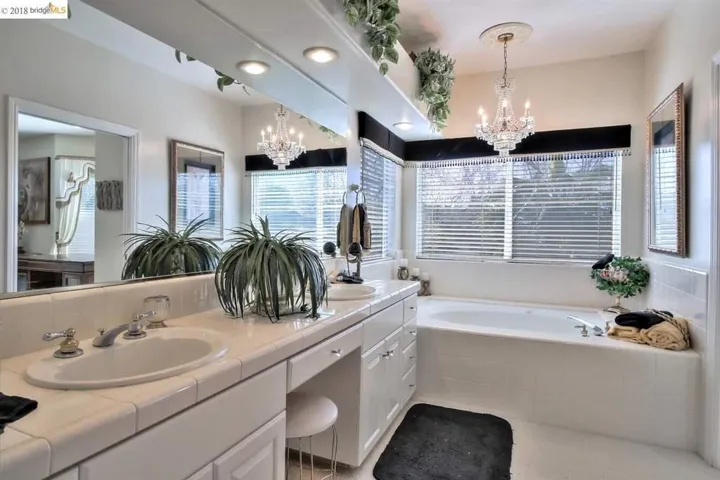 705 Garland Way, Brentwood, California 94513