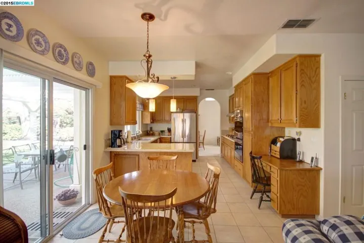 1135 Sea Island Court, Brentwood, California 94513