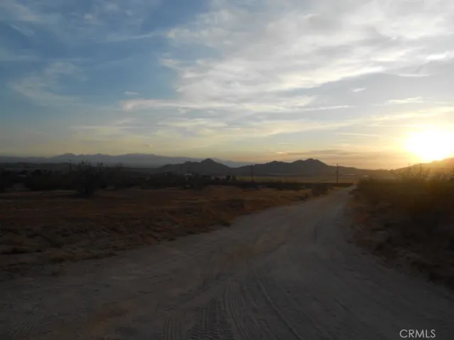 0 Ocotilla Road, Apple Valley, California 92308