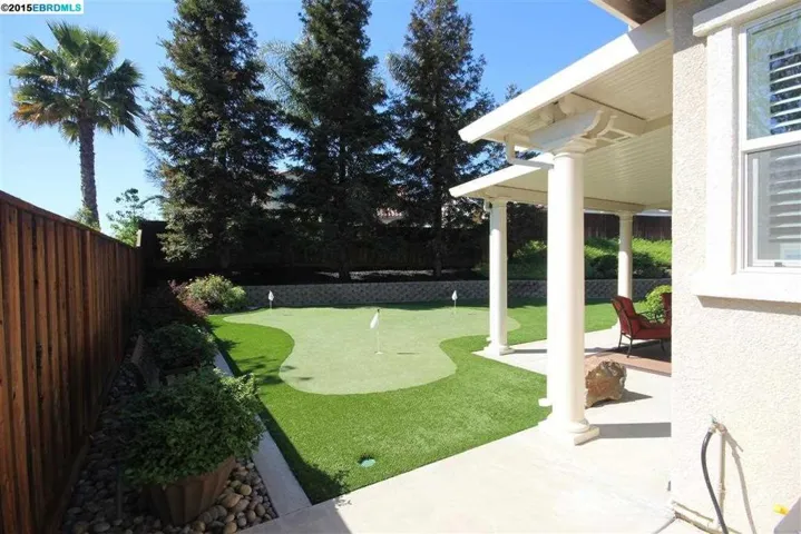 2532 Whittaker Court, Brentwood, California 94513-5042