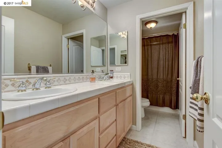 493 Lakeview Drive, Brentwood, California 94513