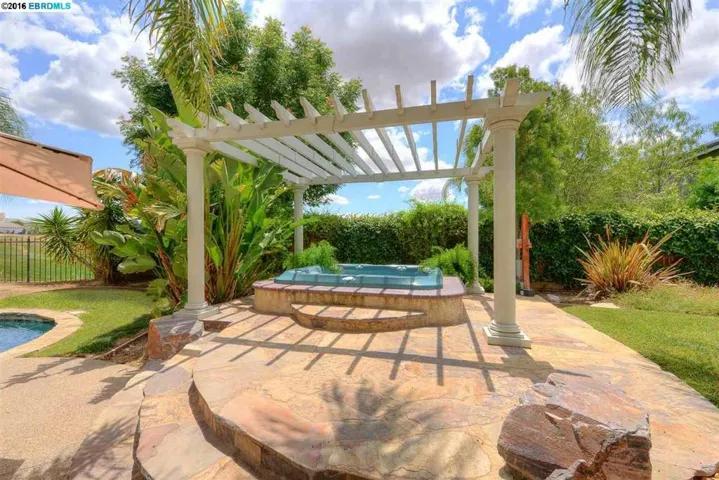 2551 Risebridge Court, Brentwood, California 94513