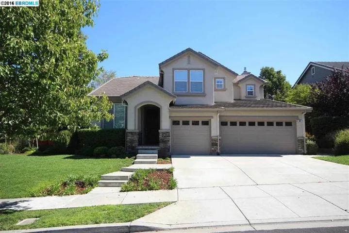 566 Thornhill Lane, Brentwood, California 94513