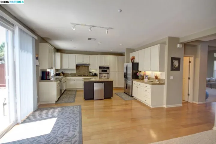 850 Mericrest Street, Brentwood, California 94513