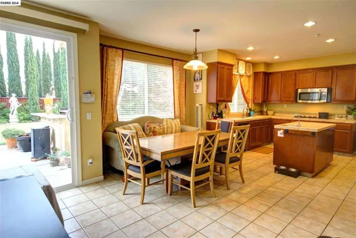 884 Portofino Dr., Brentwood, California 94513
