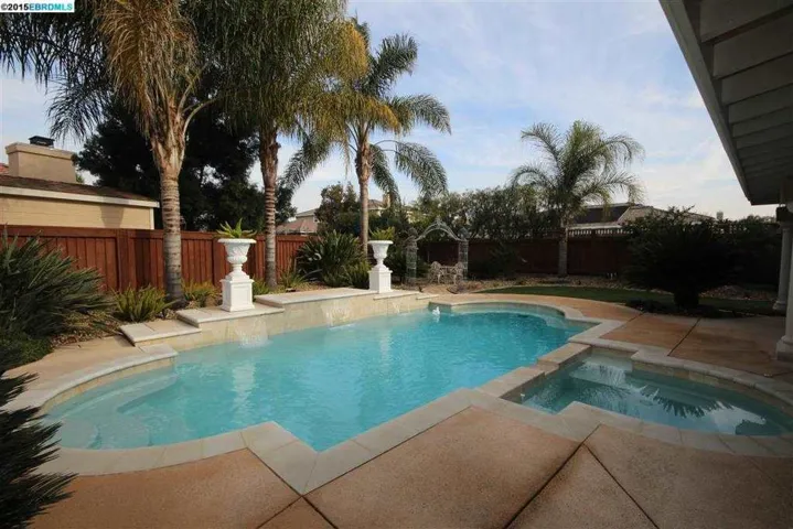 1987 Corniglia Lane, Brentwood, California 94513