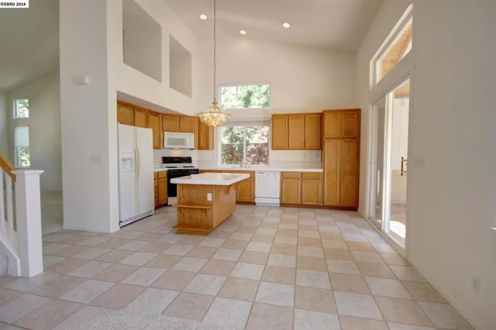 1086 Mill Creek Way, Brentwood, California 94513-5811