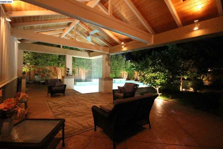 1086 Mill Creek Way, Brentwood, California 94513-5811