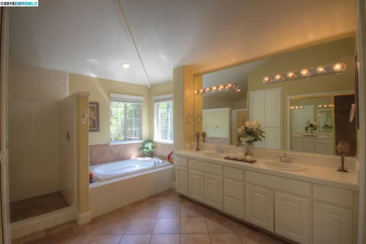 500 Rutherford Circle, Brentwood, California 94513