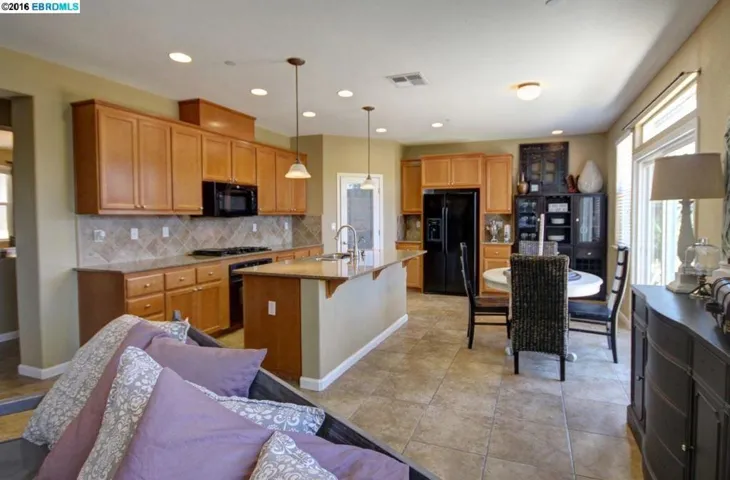 2986 Blumen Ave, Brentwood, California 94513