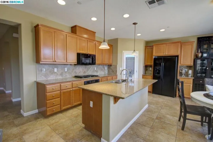 2986 Blumen Ave, Brentwood, California 94513