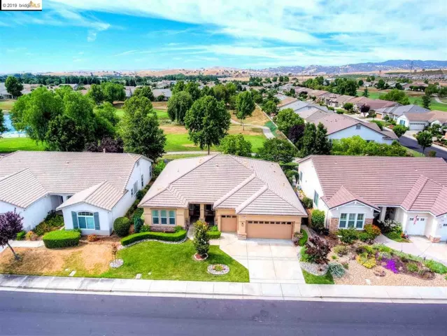 932 Suntan Lane, Brentwood, California 94513-5978