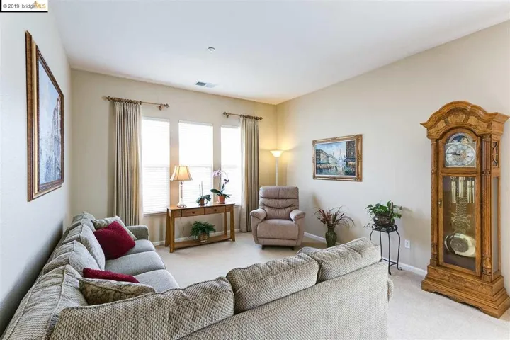 932 Suntan Lane, Brentwood, California 94513-5978