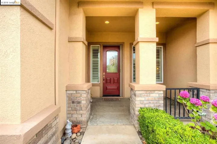 932 Suntan Lane, Brentwood, California 94513-5978