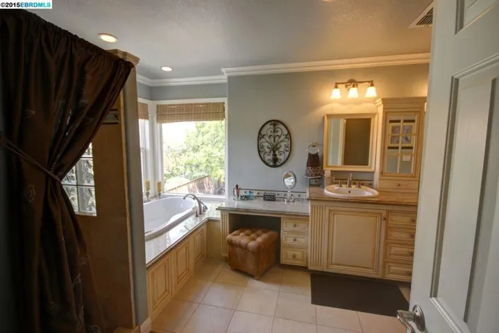 1273 Breakwater Way, Brentwood, California 94513