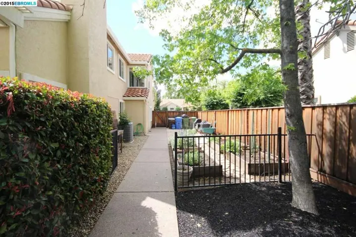 1273 Breakwater Way, Brentwood, California 94513