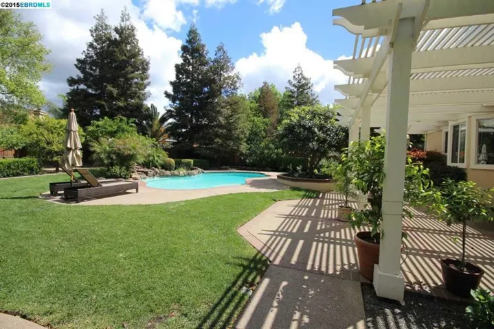 1273 Breakwater Way, Brentwood, California 94513