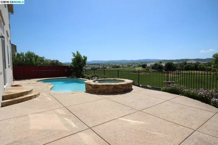 515 Lakeview Drive, Brentwood, California 94513