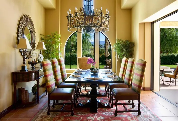 Dining Room Villas