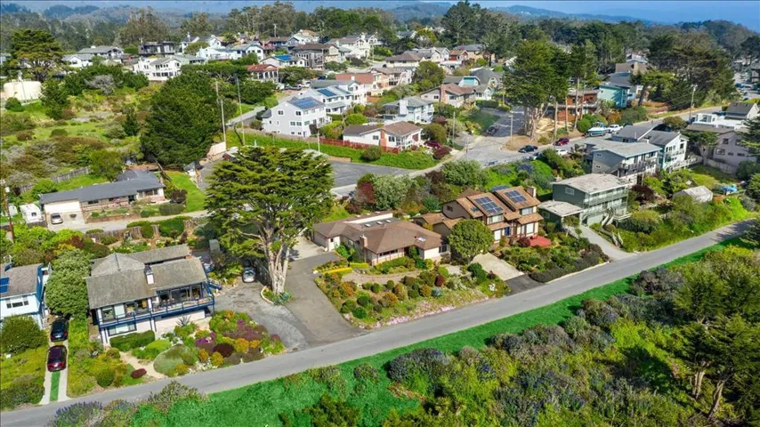 2021 Carlos Street, Moss Beach, California 94038
