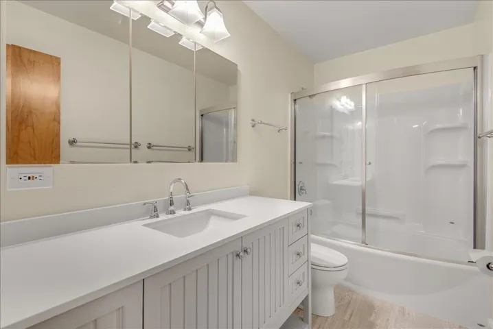2021 Carlos Street, Moss Beach, California 94038