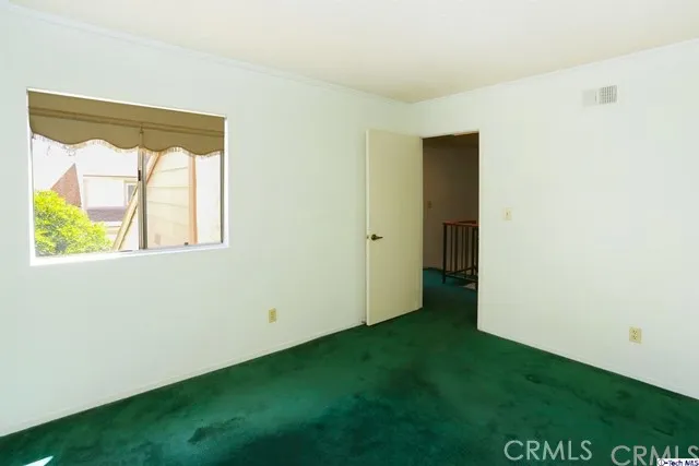 18319 Collins Street 16, Tarzana, California 91356