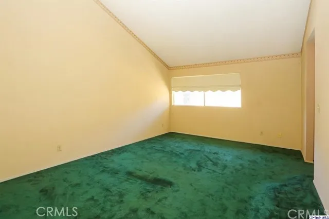 18319 Collins Street 16, Tarzana, California 91356