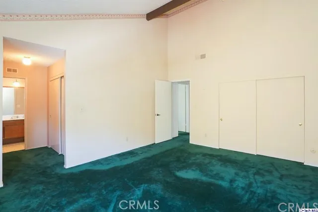18319 Collins Street 16, Tarzana, California 91356