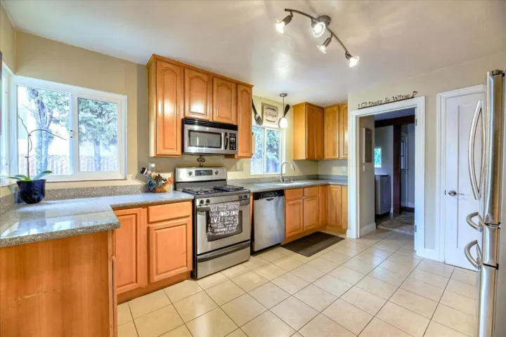 49 N 25th Street, San Jose, California 95116