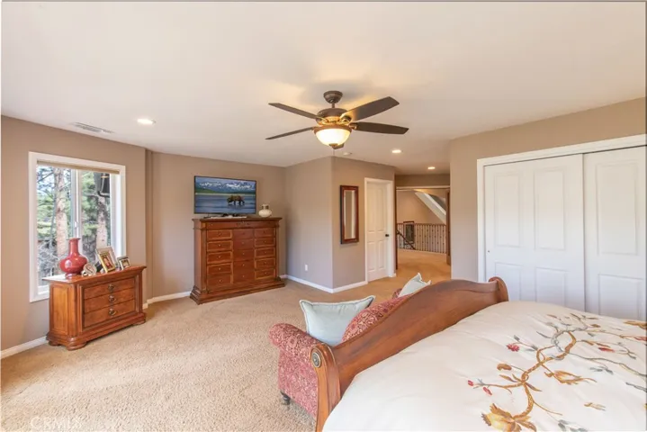 41324 Condor Drive, Big Bear, California 92315