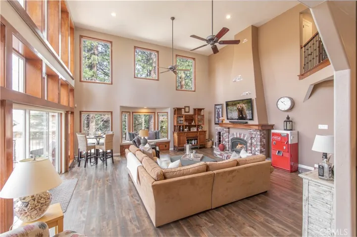 41324 Condor Drive, Big Bear, California 92315