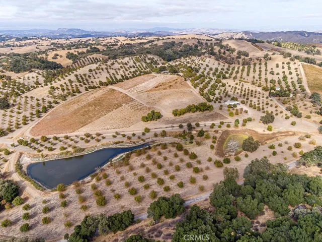 9570 Chimney Rock Road, Paso Robles, California 93446