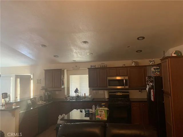 11763 Portola Court, Adelanto, California 92301