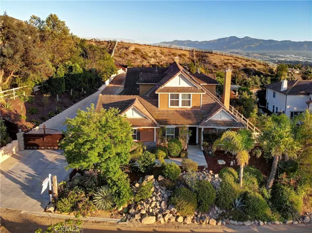 Front view of home