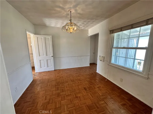 9813 S 3rd Avenue, Inglewood, California 90305