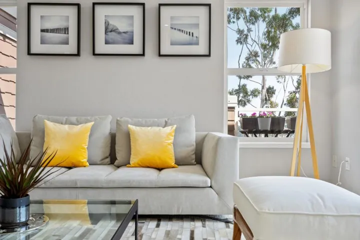 122 Kestrel Court, Brisbane, California 94005