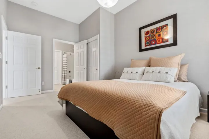 122 Kestrel Court, Brisbane, California 94005