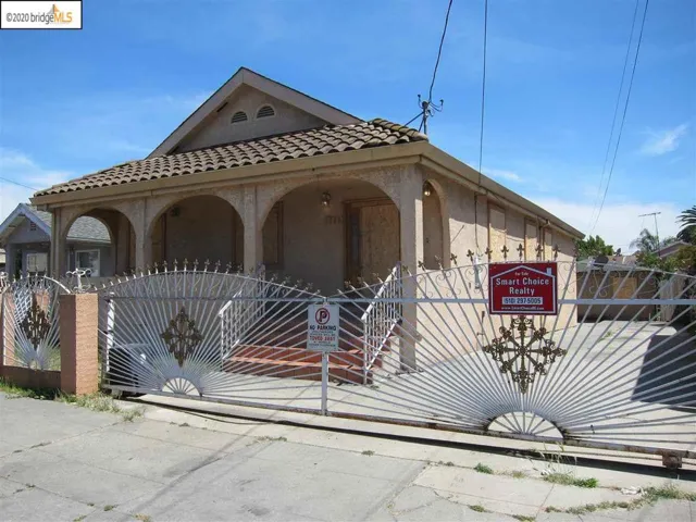 Right side view