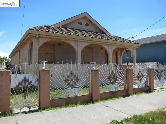 Left side view