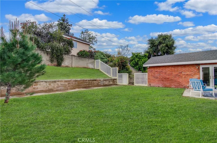 Plenty of room for pool, slides, sport court, garden, pets and more!