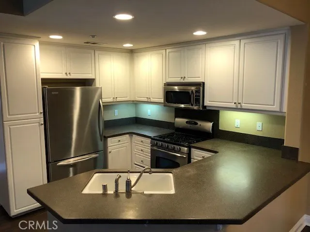 41685 Woodridge Avenue 2, Murrieta, California 92562