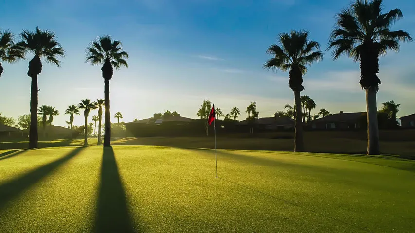 Hole 15 Green Sunrise - By Chris Casas