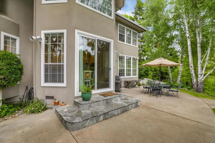 111 Kirkorian Court, Scotts Valley, California 95066