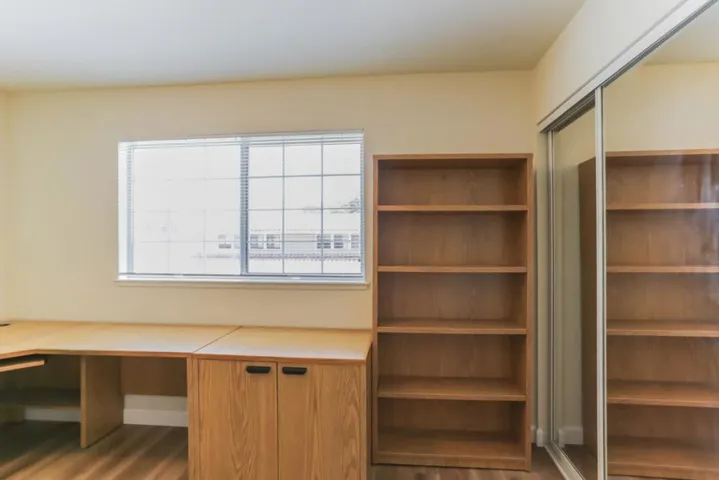 810 Woodhams Oaks Place, Santa Clara, California 95051