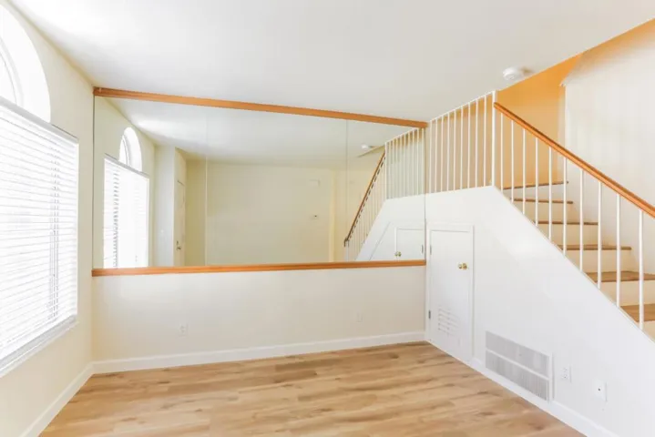 810 Woodhams Oaks Place, Santa Clara, California 95051