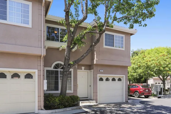 810 Woodhams Oaks Place, Santa Clara, California 95051
