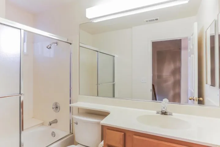 810 Woodhams Oaks Place, Santa Clara, California 95051