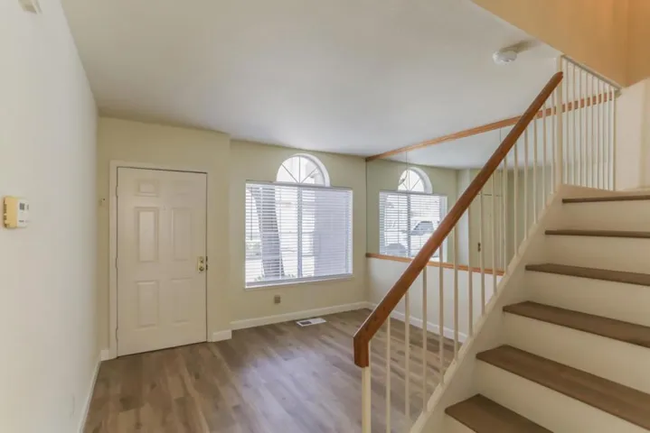 810 Woodhams Oaks Place, Santa Clara, California 95051