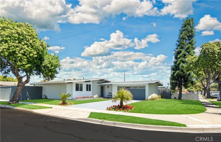 2711 W 181st Street, Torrance, California 90504